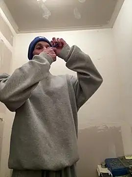 faces818 online show from March 14, 10:53 am