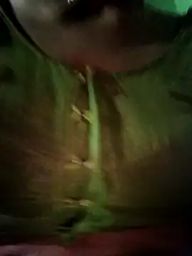 Maya Big55A online show from April 14, 11:00 pm