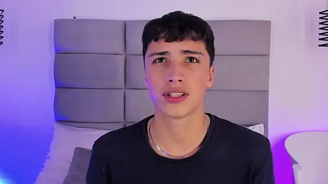 JoshClaarktt online show from June 10, 4:12 am