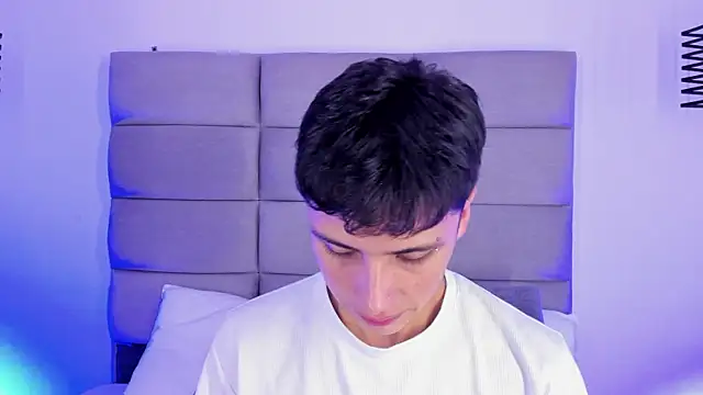 JoshClaarktt online show from July 1, 4:25 am