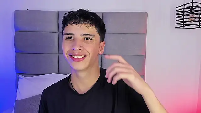 JoshClaarktt online show from July 15, 4:18 am
