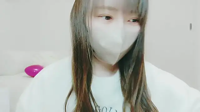 yuyuchan   online show from December 21, 10:44 am