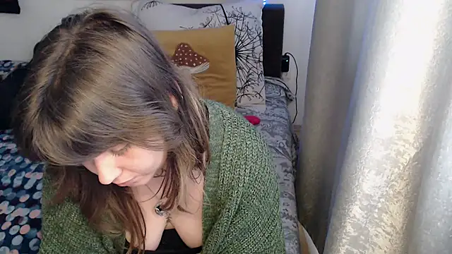 AlienforTwenty online show from May 15, 6:31 am
