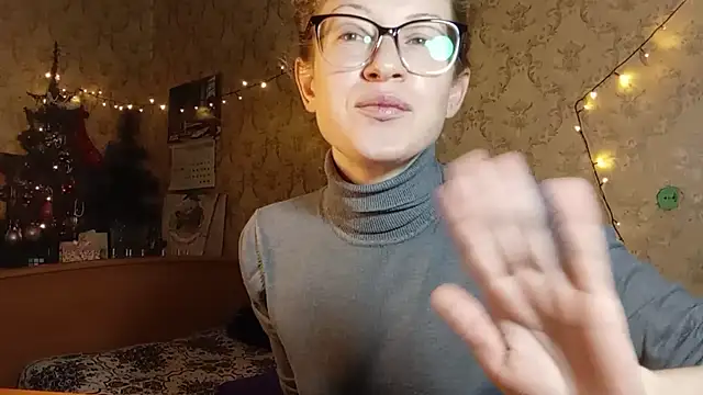 Snapshot of Alice_newhome chatting on December 22, 12:46 pm Alice newhome online show from December 22, 12:46 pm