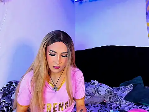 georgiina giio online show from December 17, 1:28 pm