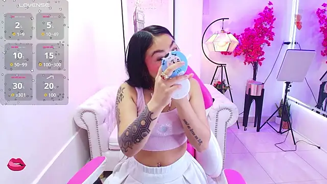 Carolina cherry online show from February 7, 11:58 am