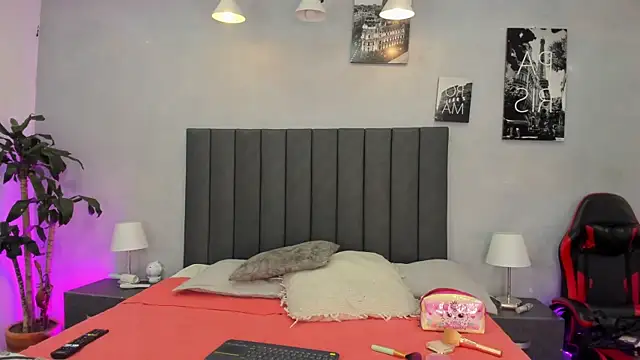 Snapshot of sven_basquia chatting on May 19, 8:04 pm sven basquia online show from May 19, 8:04 pm