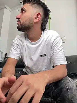 jamess 0 online show from June 13, 7:34 pm