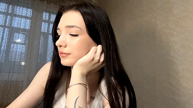 IsabellaWave online show from March 13, 1:07 pm