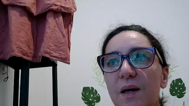 anngelle online show from May 2, 11:26 am