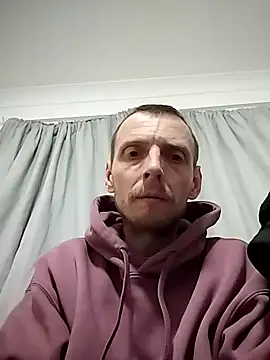 CrookedBunk3527 online show from December 21, 7:43 pm