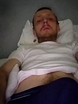 CrookedBunk3527 online show from January 8, 9:39 pm