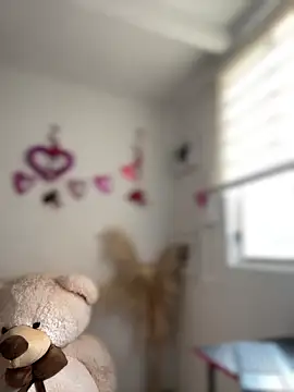 Snapshot of Zarahs_Blare1 chatting on February 9, 10:25 pm Zarahs Blare1 online show from February 9, 10:25 pm