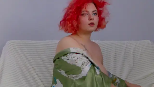 Snapshot of Stella_Swann chatting on December 14, 7:14 am Stella Swann online show from December 14, 7:14 am