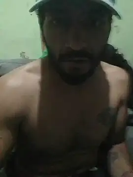 Snapshot of mavyz56 chatting on June 10, 4:45 am mavyz56 online show from June 10, 4:45 am