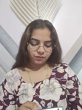Himani 0122 online show from July 7, 5:10 am