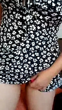 ScarlarletBlossomX online show from July 19, 5:27 pm