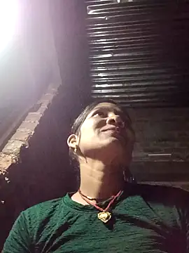 Snapshot of Cute_rekhay chatting on December 14, 12:43 pm Cute rekhay online show from December 14, 12:43 pm