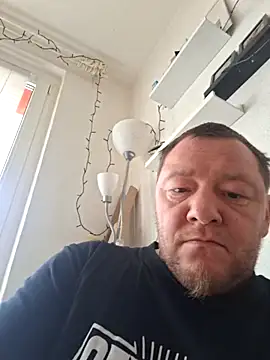 Snapshot of Gerli85 chatting on March 23, 7:45 am Gerli85 online show from March 23, 7:45 am