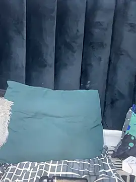 Snapshot of THICKBARBIE32 chatting on June 28, 11:00 pm THICKBARBIE32 online show from June 28, 11:00 pm