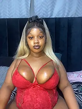 Snapshot of THICKBARBIE32 chatting on July 30, 11:04 pm THICKBARBIE32 online show from July 30, 11:04 pm