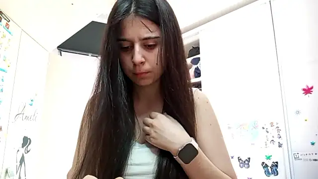 WaltraudPattie online show from March 13, 1:45 am