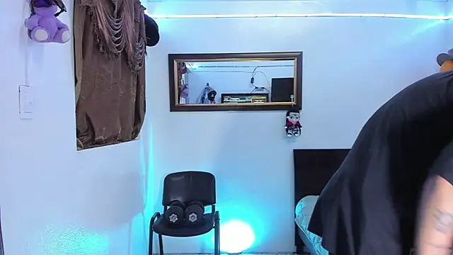 Bull  fit online show from February 1, 4:11 am