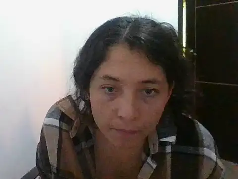Snapshot of SOFIA2104 chatting on July 12, 6:43 pm SOFIA2104 online show from July 12, 6:43 pm