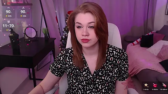 Snapshot of Alison_Doody chatting on December 21, 7:37 am Alison Doody online show from December 21, 7:37 am