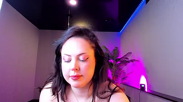 AlbaLimory online show from April 23, 1:13 pm