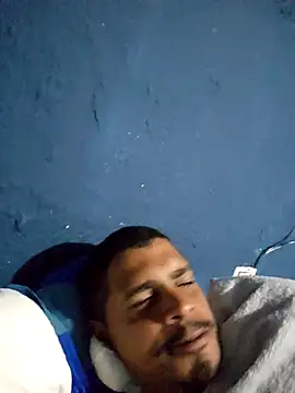 marreta240675 online show from April 13, 11:54 pm