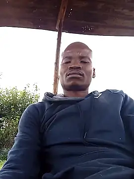 Snapshot of thabisozxz chatting on January 8, 8:05 am thabisozxz online show from January 8, 8:05 am