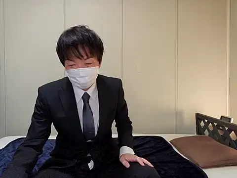 sweets danshi online show from March 9, 1:15 pm