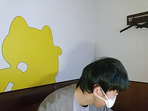 Snapshot of sweets_danshi chatting on June 26, 10:52 am sweets danshi online show from June 26, 10:52 am