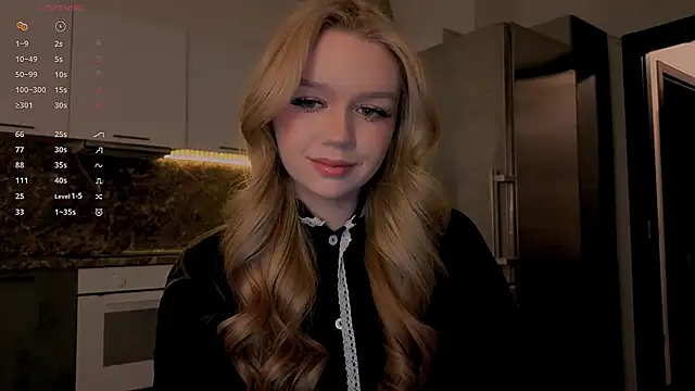 Snapshot of my_liss chatting on February 16, 7:32 pm my liss online show from February 16, 7:32 pm