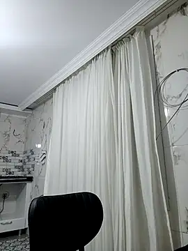 Snapshot of kobra21turki chatting on April 11, 10:03 pm kobra21turki online show from April 11, 10:03 pm