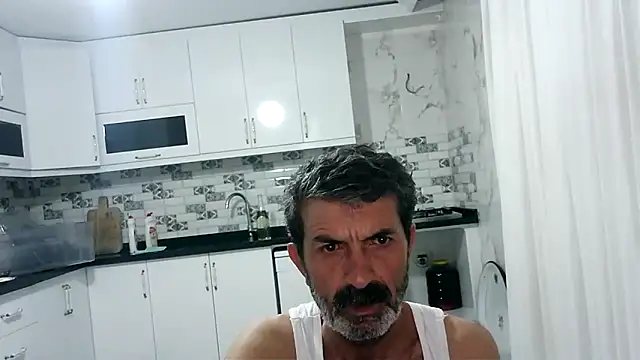 Snapshot of kobra21turki chatting on May 30, 9:12 pm kobra21turki online show from May 30, 9:12 pm