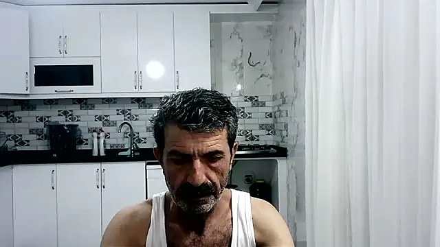 Snapshot of kobra21turki chatting on June 7, 8:23 pm kobra21turki online show from June 7, 8:23 pm