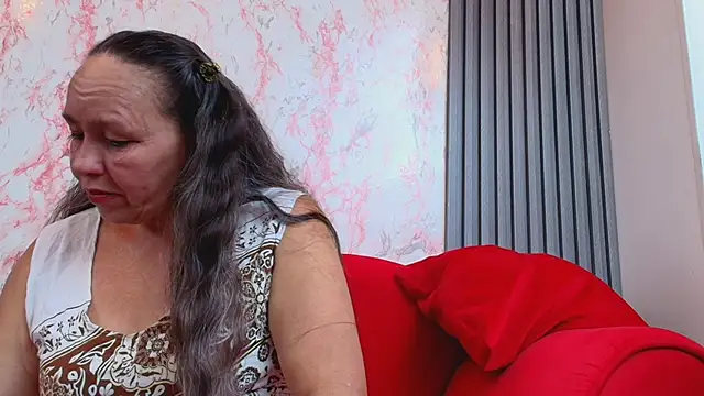 Helenna Rose online show from March 5, 2:02 pm