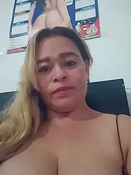 Tinkerbell0920 online show from April 12, 11:43 pm