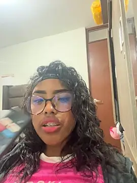 Snapshot of rulitoshot chatting on December 16, 4:50 am rulitoshot online show from December 16, 4:50 am