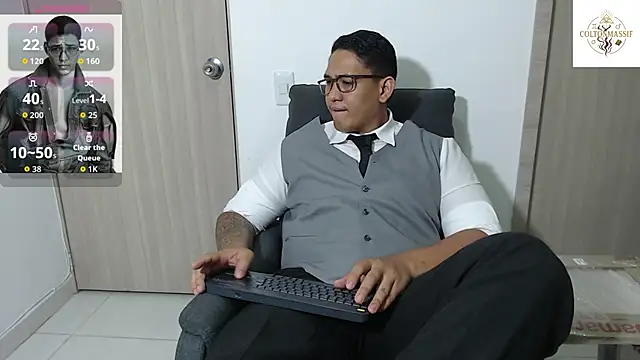 Snapshot of coltonmassiff chatting on February 26, 7:07 am coltonmassiff online show from February 26, 7:07 am