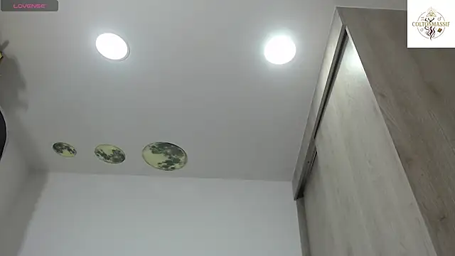 Snapshot of coltonmassiff chatting on March 15, 8:20 am coltonmassiff online show from March 15, 8:20 am