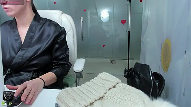 missdominna online show from February 7, 3:54 am