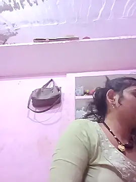 Uma pande online show from March 11, 11:55 pm