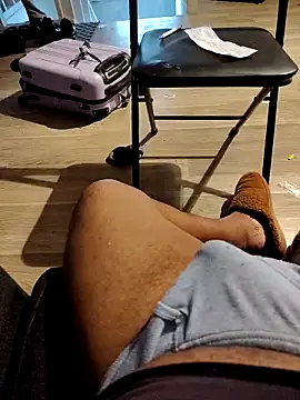 joaquinvaladez online show from February 2, 3:00 pm