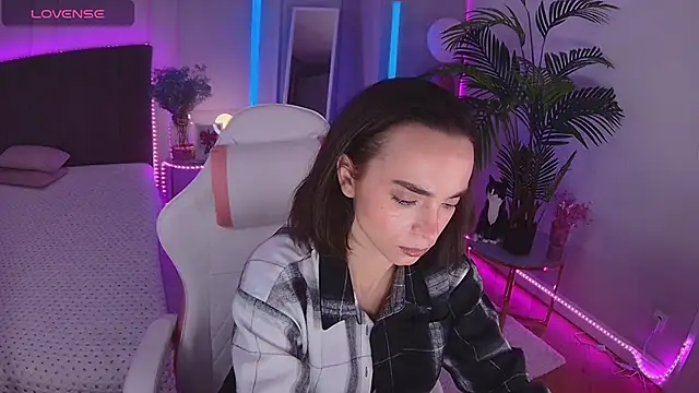 Snapshot of Dayana_Foxy chatting on December 16, 11:48 am Dayana Foxy online show from December 16, 11:48 am