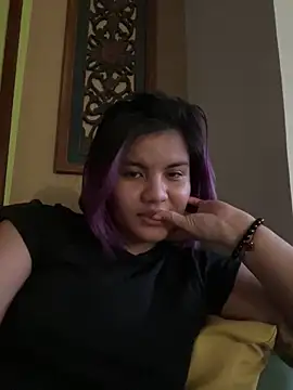 Aljycatx online show from May 9, 8:19 am