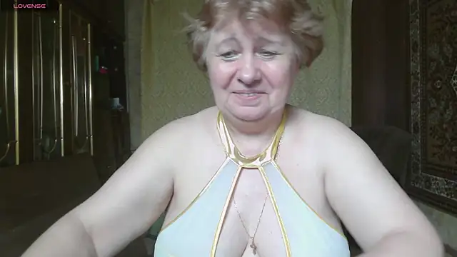 Casey peach online show from July 12, 6:32 pm