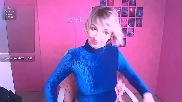 Lana Foxyy online show from March 26, 7:47 am